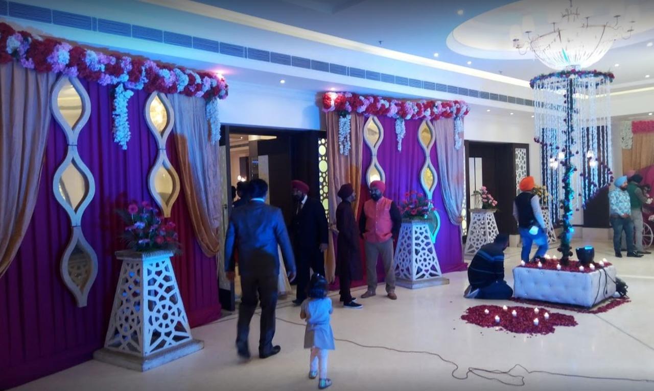 Continent Hotel Nawanshahr Nawāshahr Eksteriør bilde